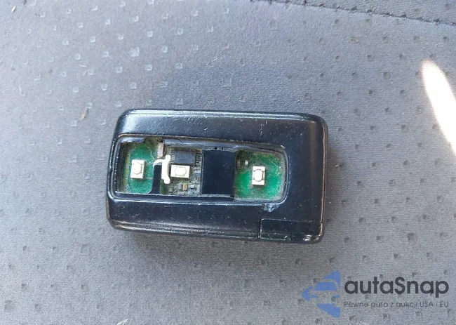 JTDKB20U583326677: 43888927