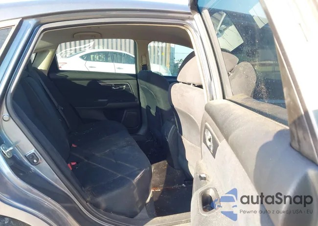 1N4AL3AP5EC410717: 43889009