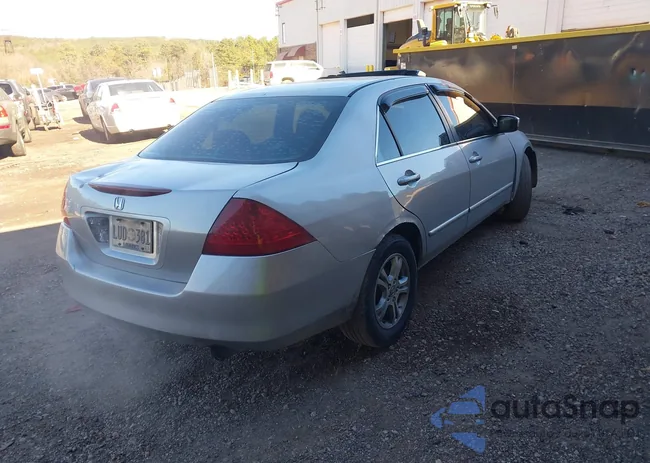 1HGCM56766A153425: 43889029