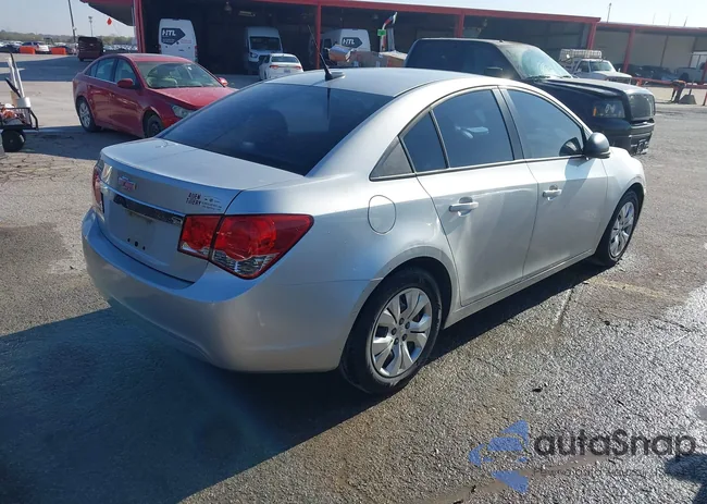 1G1PA5SH0D7300588: 43889066