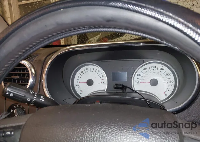 1FMEU2DE3AUF08061: 43889076