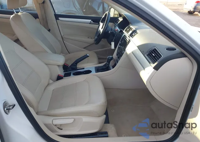 1VWBH7A32DC028080: 43889085