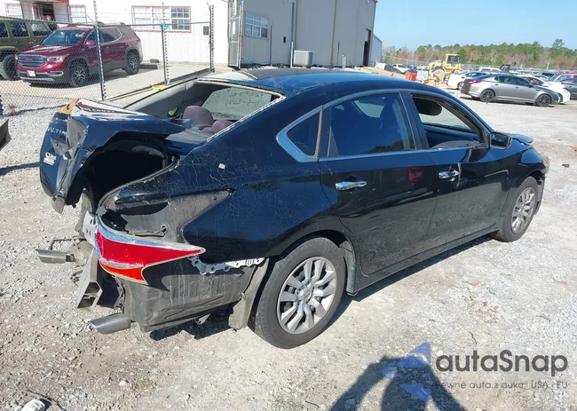 1N4AL3AP9DC275613: 43889150