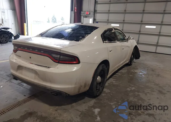 2C3CDXAG0FH806239: 43889154