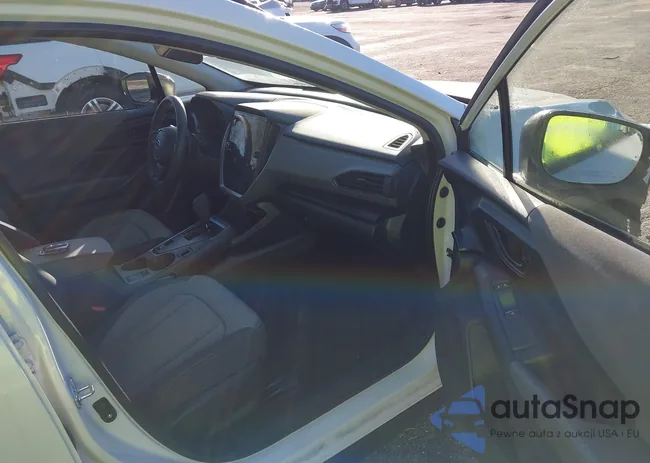 JF2GUADCXRH215964: 43889187