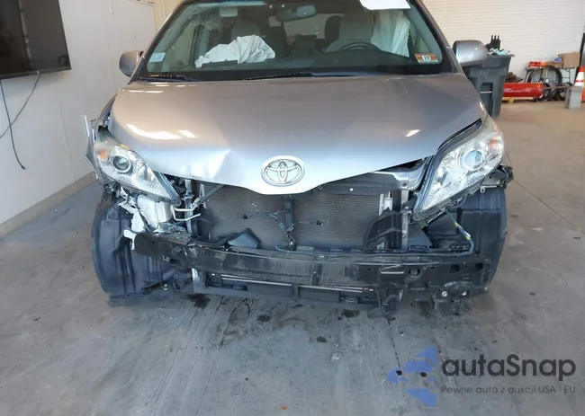 5TDKZ3DC0HS856427: 43889228