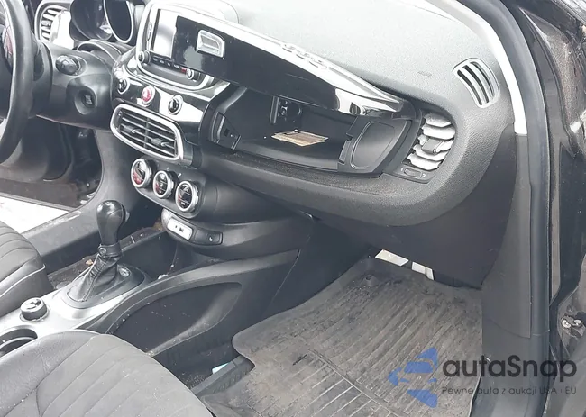 ZFBCFYDT9GP376523: 43889337