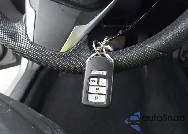 2HGFC2F79HH575949: 43889355