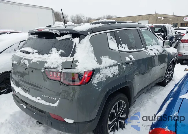 3C4NJDCN1PT558986: 43889434