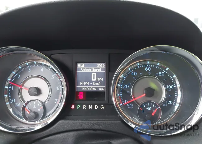 2C4RC1BG1DR721812: 43888469