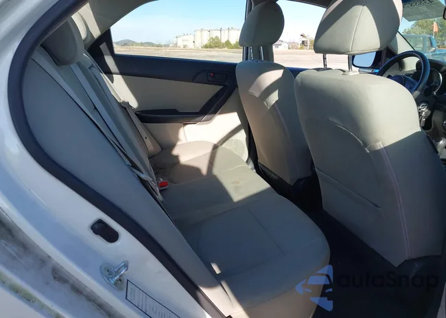 KNAFU4A24B5393476: 43888795