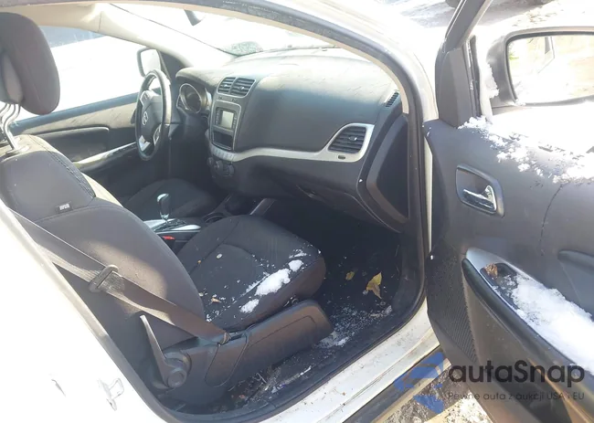 3C4PDDBG3DT681431: 43888826