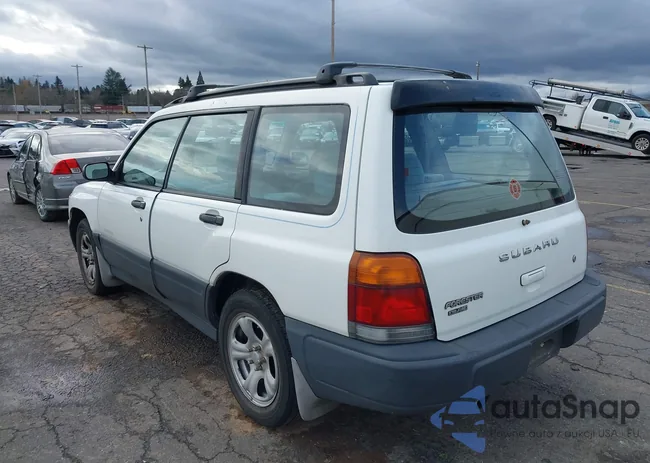 JF1SF6358WH773638: 43888831