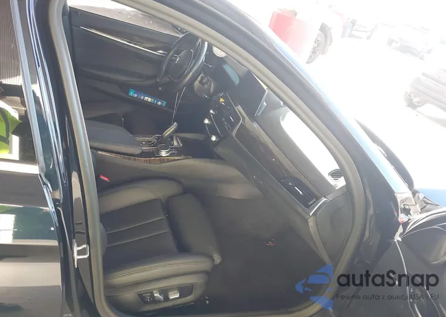 WBAJR7C02LWW65835: 43889856