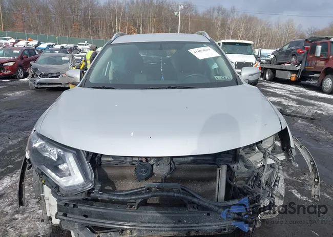 JN8AT2MV9HW022797: 43889869