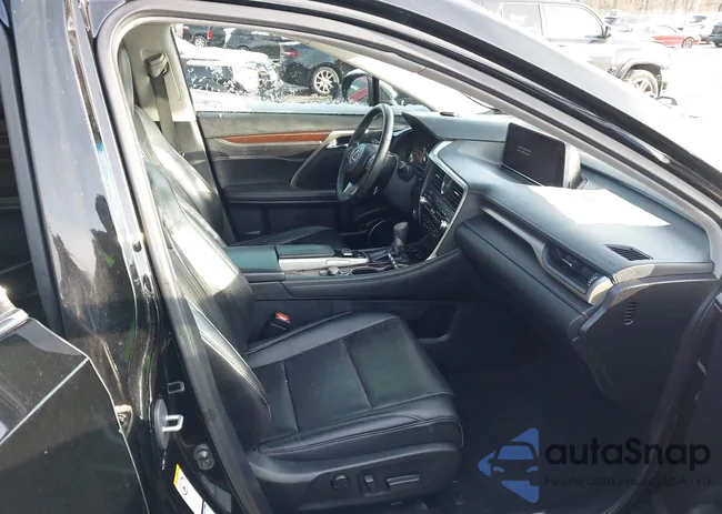 2T2BZMCAXGC025090: 43889935