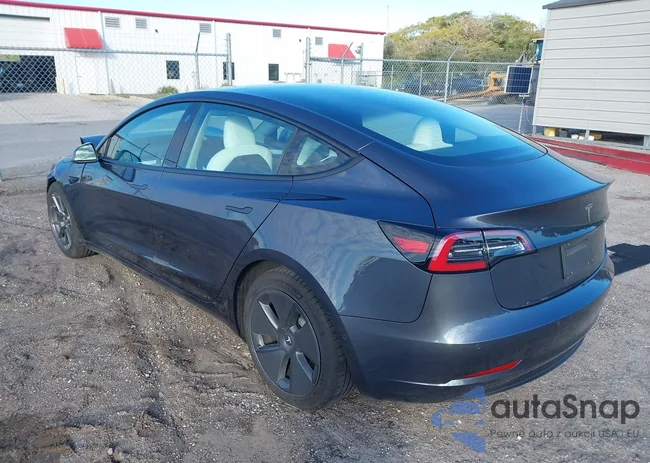 5YJ3E1EA3MF085932: 43890053