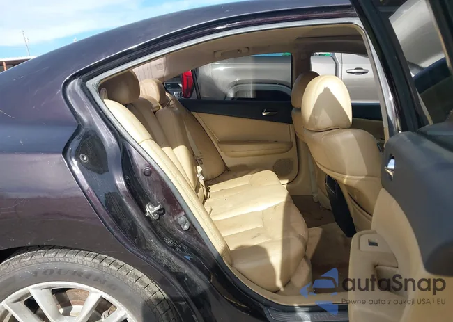 1N4AA5AP5BC825534: 43890263