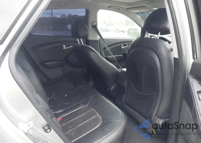 KM8JU3AC8DU607826: 43890326