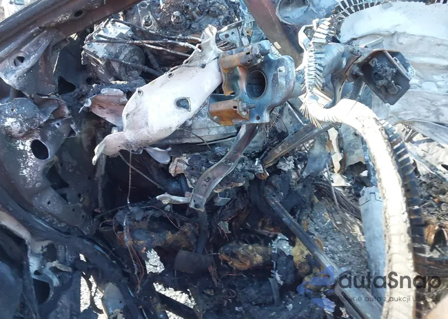 WBA8D9G39HNU62029: 43889459