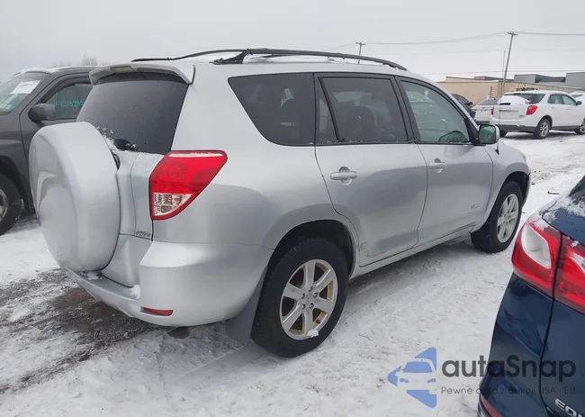 JTMBD31V466020542: 43889526