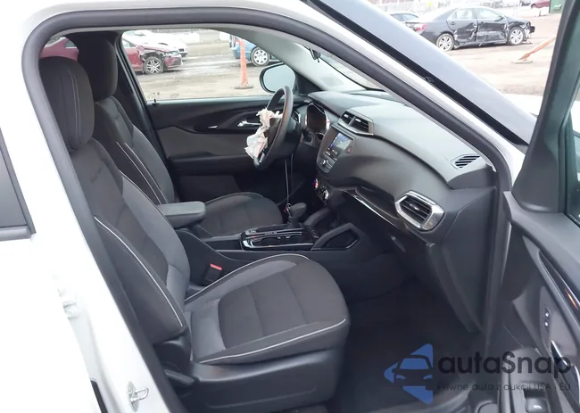 KL79MRSL3PB197233: 43889549