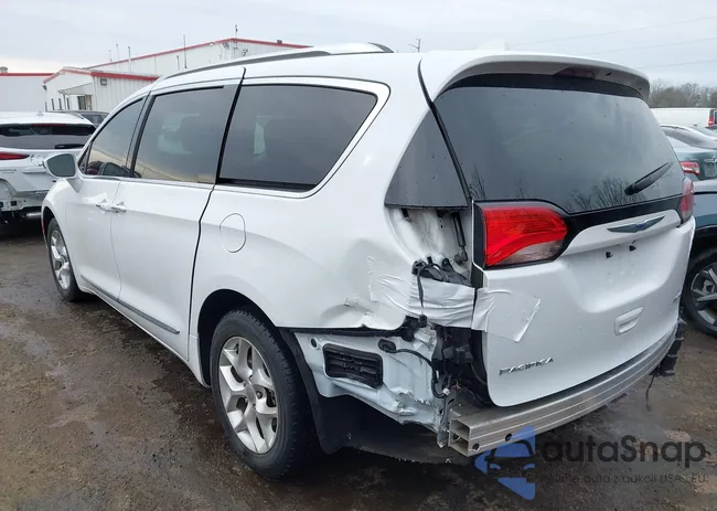 2C4RC1GG5LR283836: 43889616