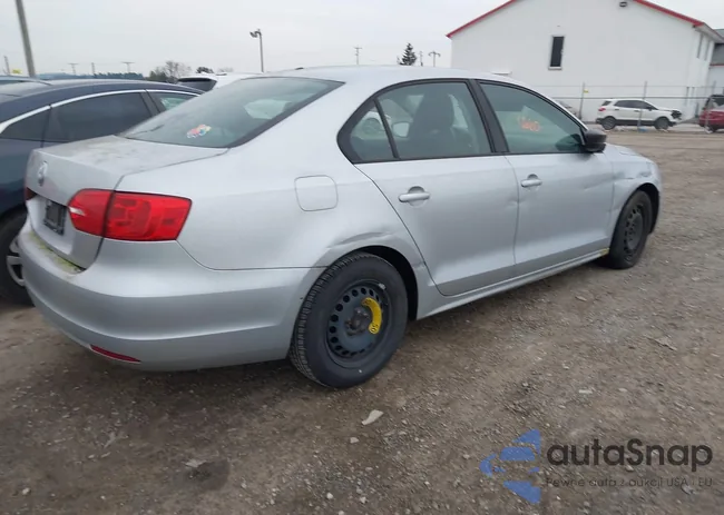 3VW2K7AJ7CM400039: 43889660