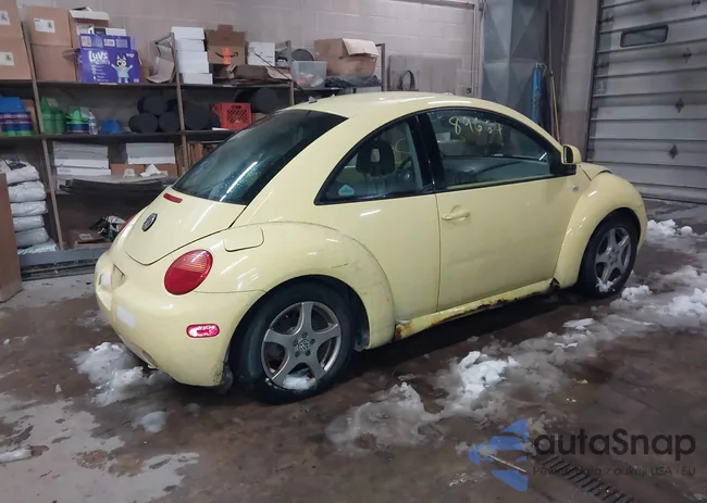 3VWBA21C1XM453378: 43889664