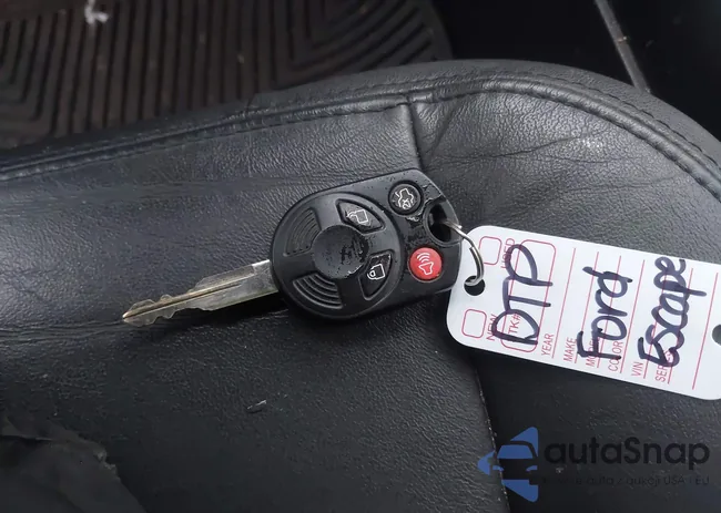 1FMCU9EG2CKB86883: 43889667