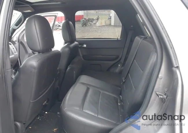 1FMCU9EG2CKB86883: 43889667