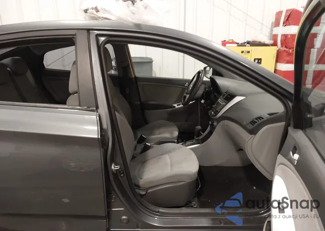 KMHCT4AE9CU180075: 43889702