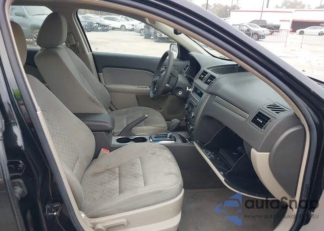 3FAHP0HAXAR294526: 43889739