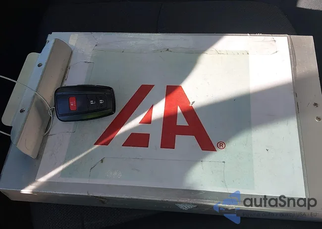 2T3W1RFV7RC291184: 43889791