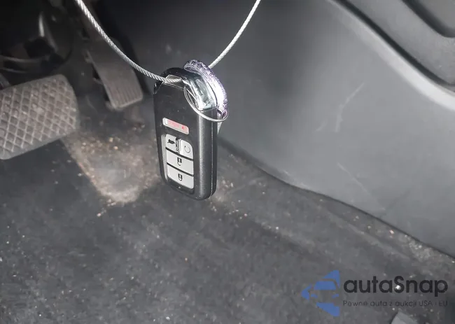 7FARW1H83JE012043: 43889840