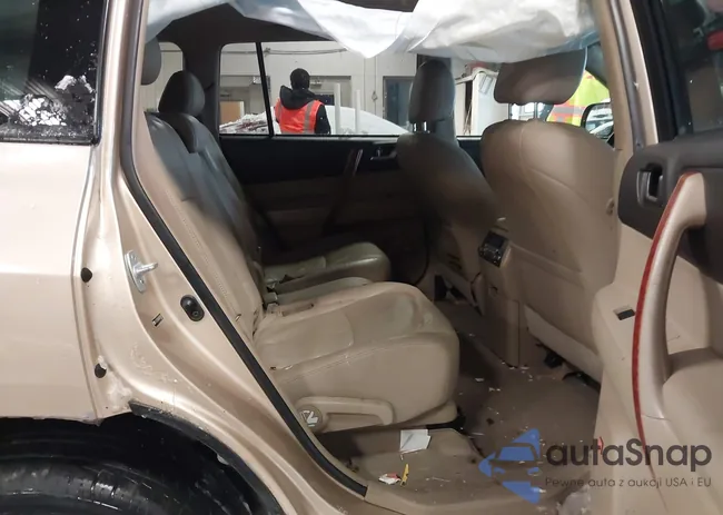 JTEES42A482002987: 43890843