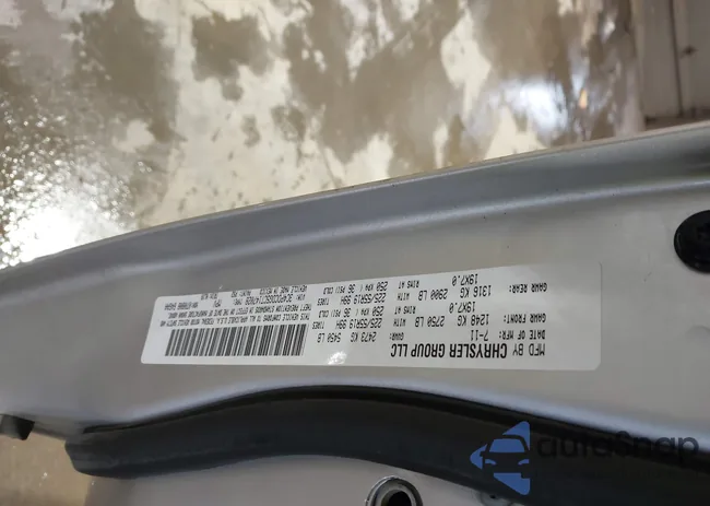 3C4PDCDG5CT147028: 43890946