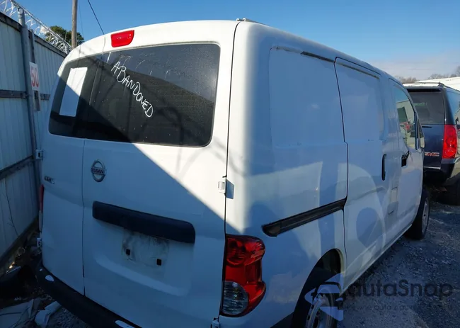 3N6CM0KN4FK727828: 43891033