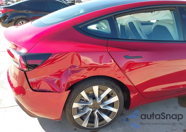 5YJ3E1EA8SF040711: 43891045