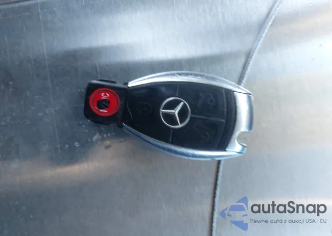 WDDDJ72X38A117794: 43891107