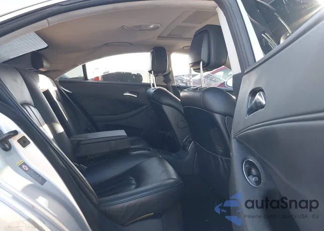 WDDDJ72X38A117794: 43891107