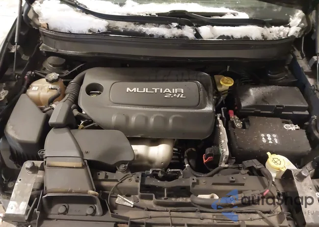 1C4PJLAB8GW176511: 43891338