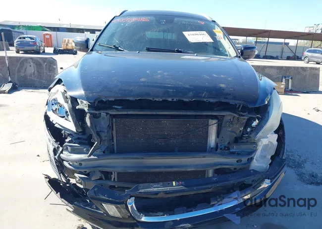 YV4940DZ0D2405335: 43890486