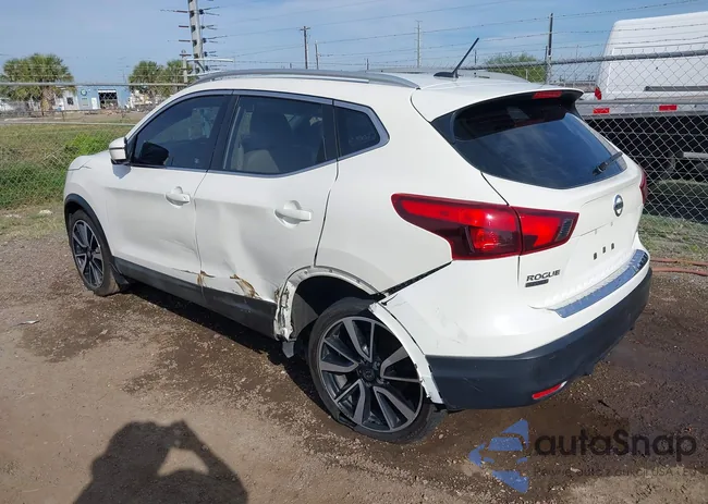 JN1BJ1CP7JW157952: 43890515