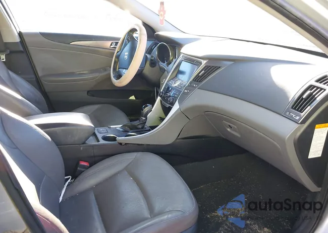 KMHEC4A4XDA098391: 43890533