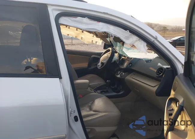 2T3YK4DV2BW012255: 43890542