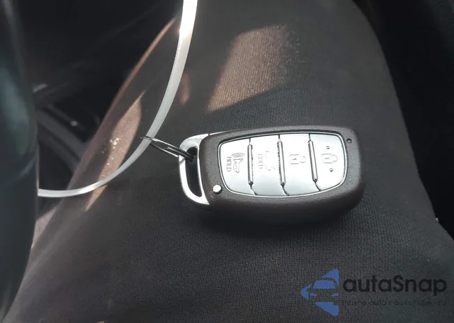 KMHD84LF7KU786663: 43890543