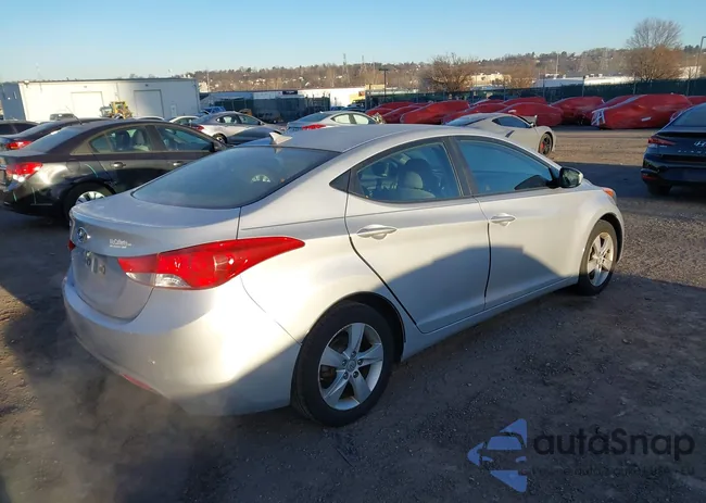 KMHDH4AE4CU424091: 43890581