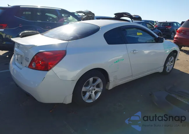 1N4AL24EX8C213888: 43890716