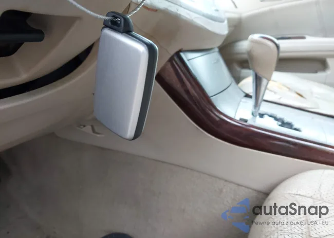 4T1BK36B59U350111: 43890747